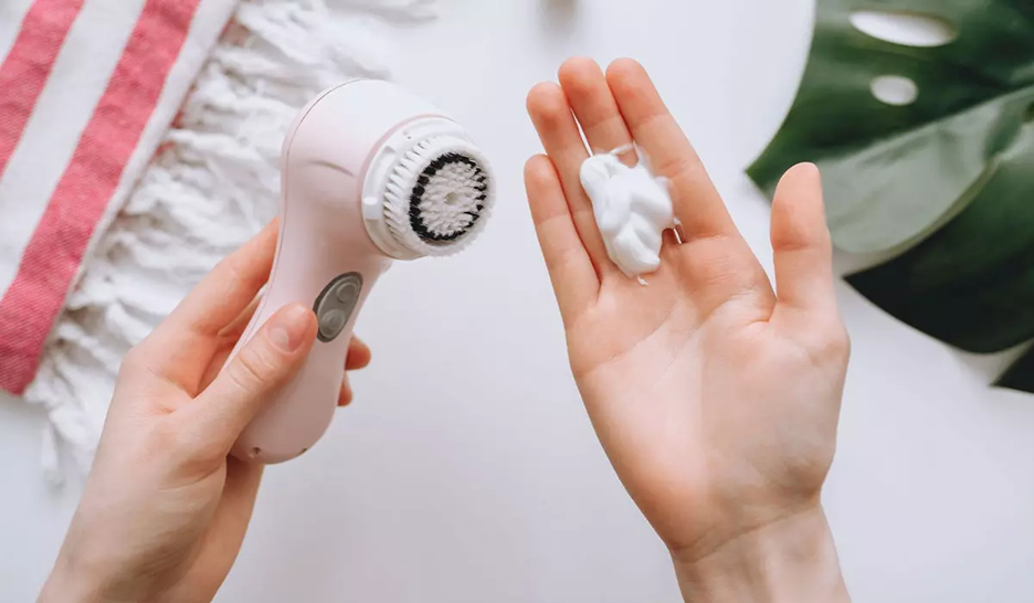 ایا پاکسازی پوست تاثیری بر سلامت پوست دارد؟